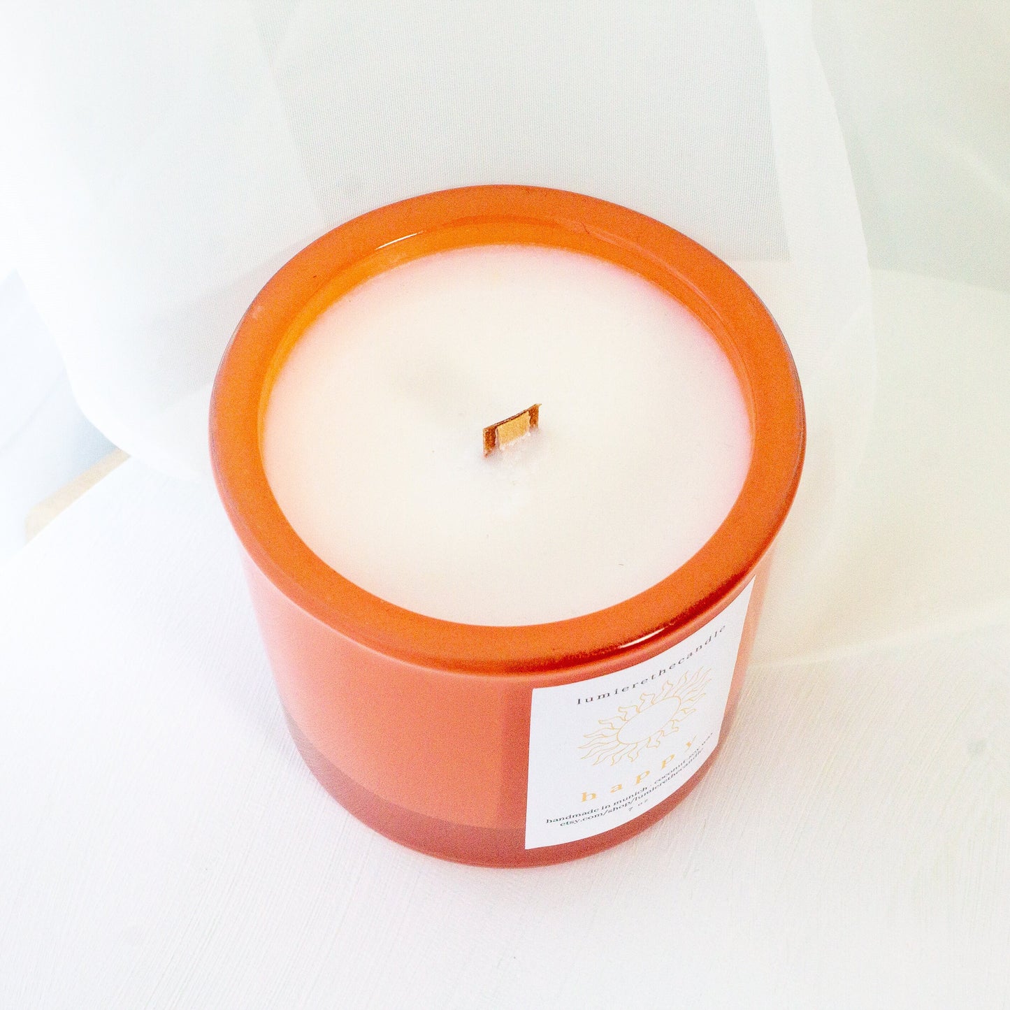 Kerze Happiness mit holzdocht und soja-kokoswachs in glas orange Duftkerze von lumierethecandle
