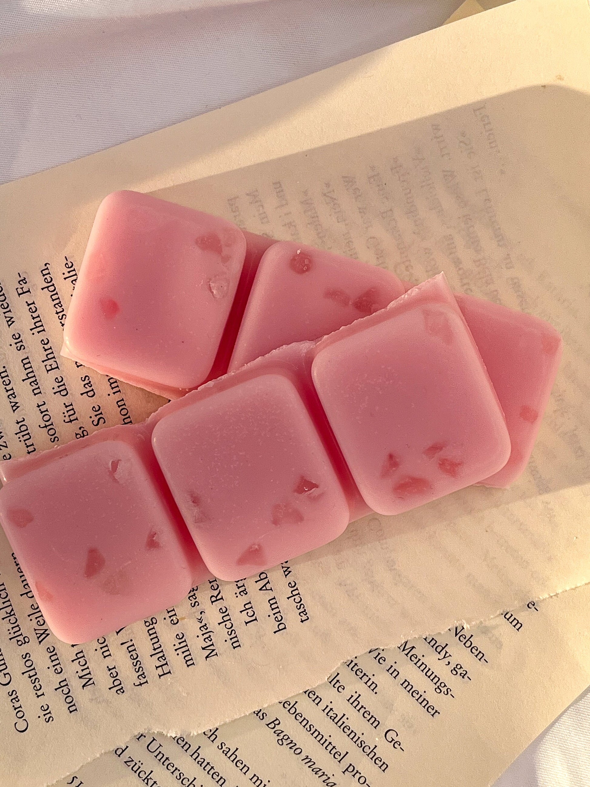waxmelts, raumduft happy birthday buttercream strawberry sugar rose quarz