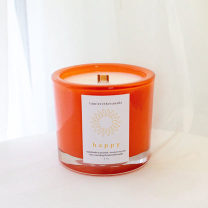 Kerze Happiness mit holzdocht und soja-kokoswachs in glas orange Duftkerze von lumierethecandle